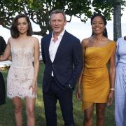 B25_Jamaica_Bond_Girls_Craig_Nicola_Dove-Rushard_Weir_1