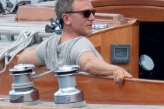 B25_Jamaica_BTS_036_SplashNews