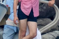 B25_Jamaica_BTS_039_SplashNews