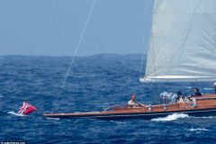 B25_Jamaica_BTS_051_SplashNews