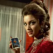 Com-007-Viva-e-Deixe-Morrer-01